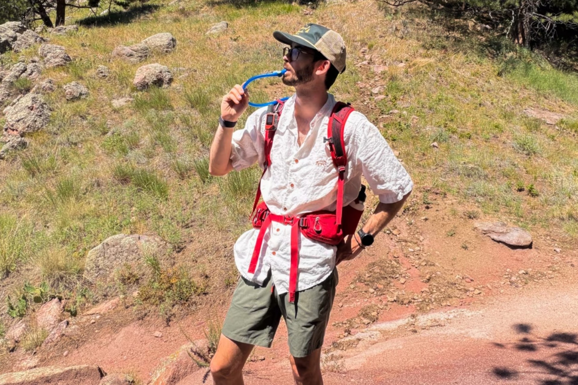 How do cooling clothes work? I tested 5 different materials to find out